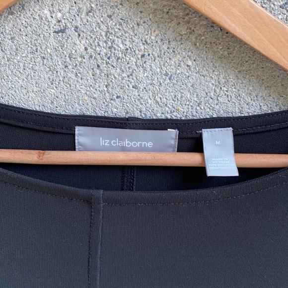 🤍 LBD size Medium - Picture 4 of 6